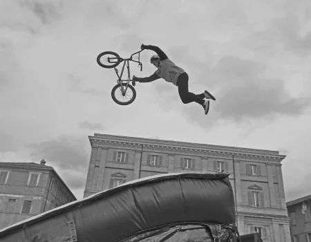 VOLANDO